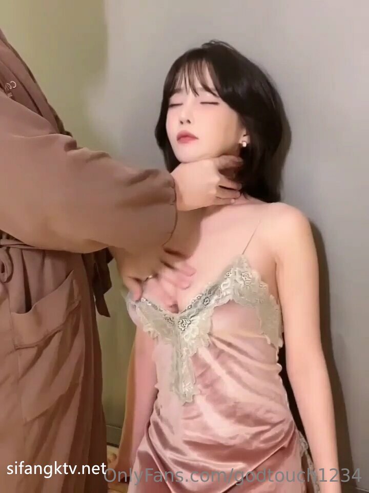 极品36E爆乳御姐【果味纯氧味】男友盘缠大战实录 漂亮豪乳后入乱颤 女上骑乘顶操内射骚到家了